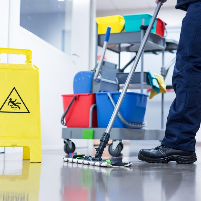 Unterhaltsreinigung JR Gebäudeservice 